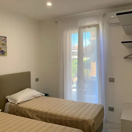 La Margherita Hotel apartamentowy Lazise